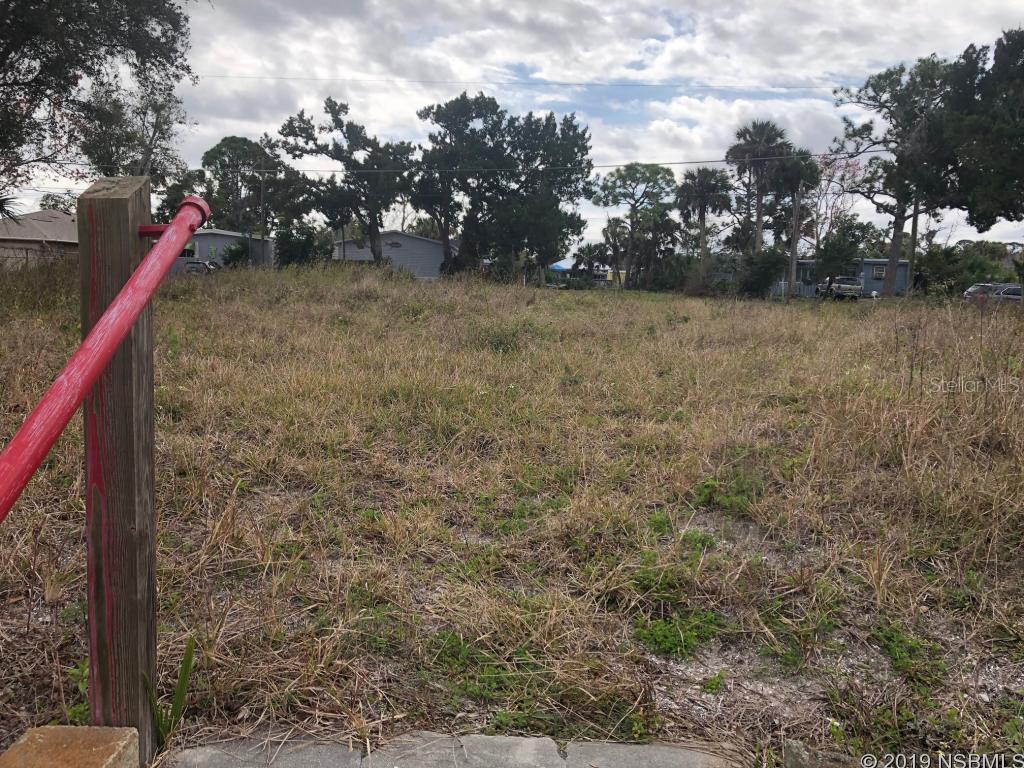 South Waterfront Park - Land