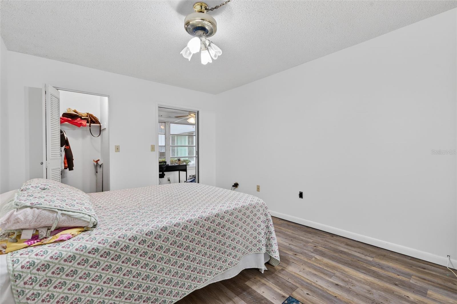 FIVE TOWNS OF ST PETE - Residential