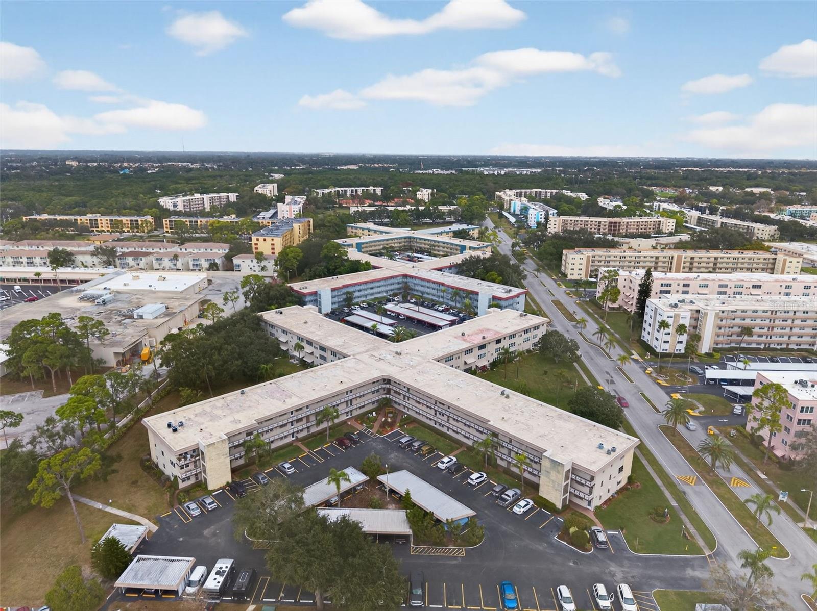 FIVE TOWNS OF ST PETE - Residential