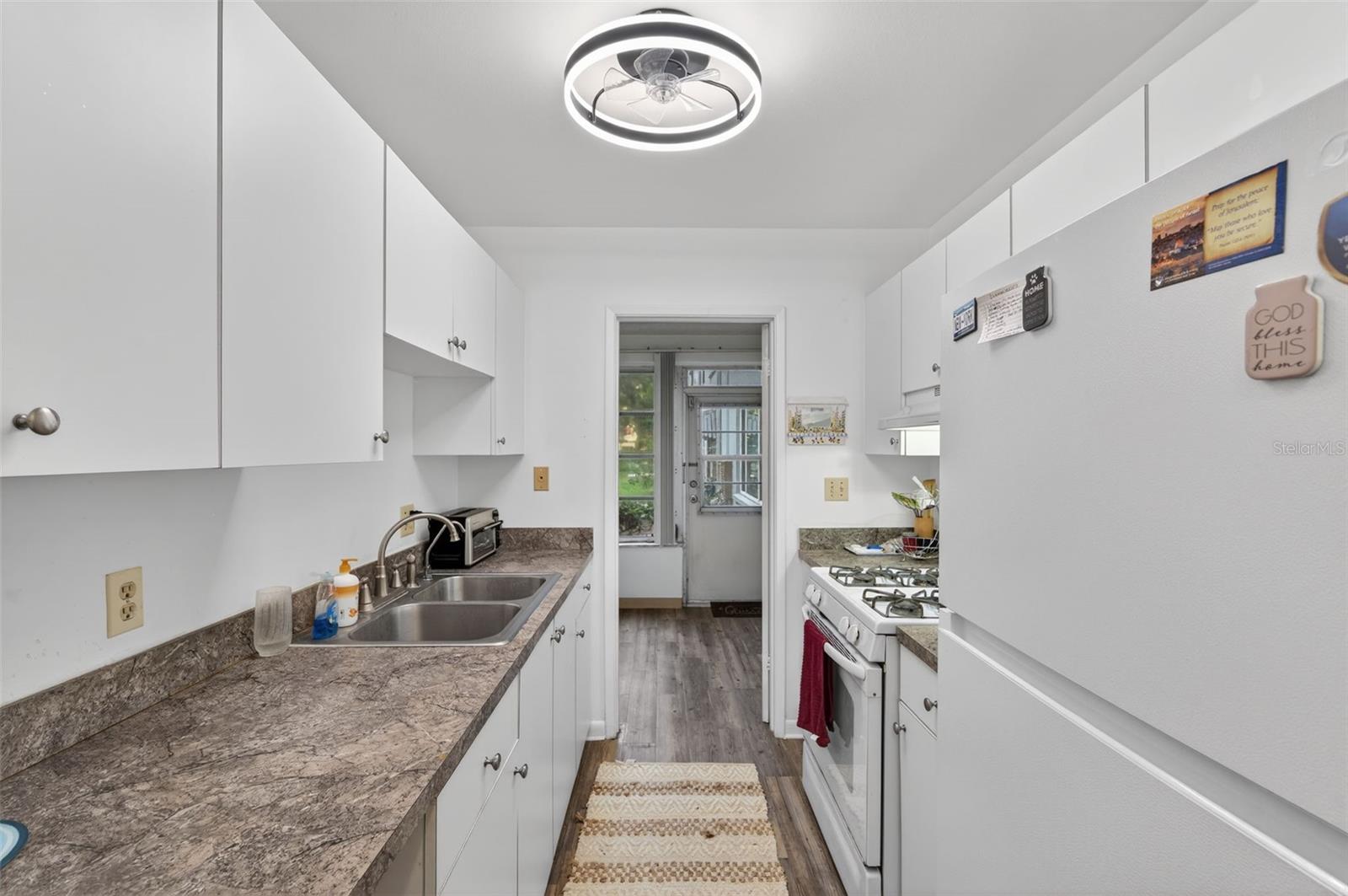 FIVE TOWNS OF ST PETE - Residential