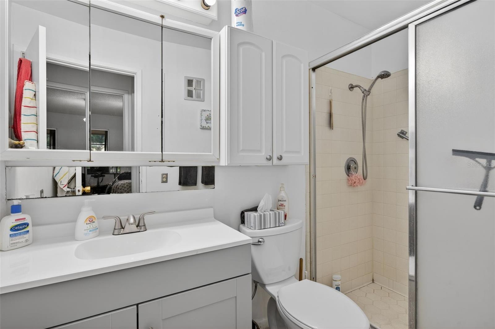 FIVE TOWNS OF ST PETE - Residential