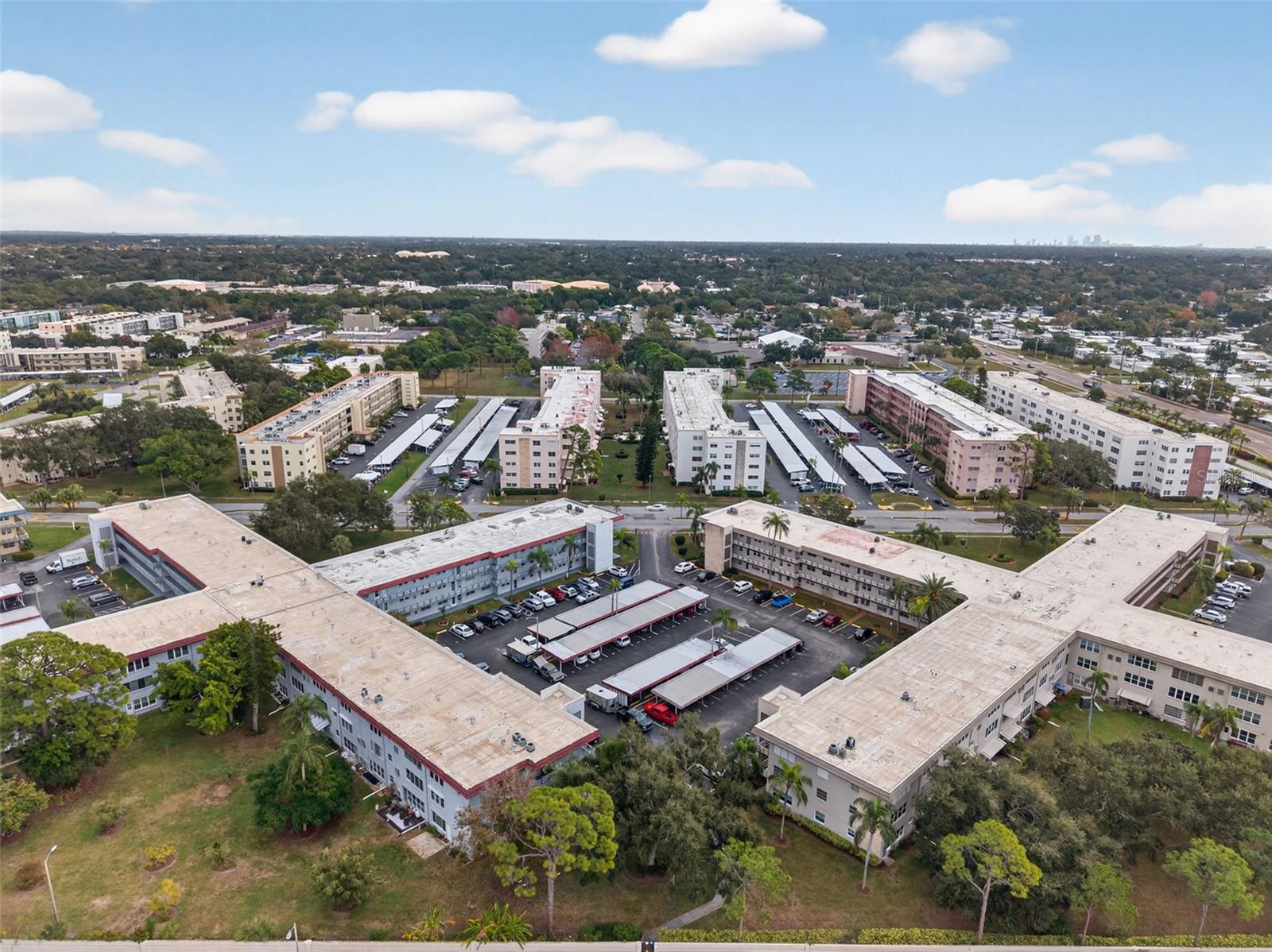 FIVE TOWNS OF ST PETE - Residential