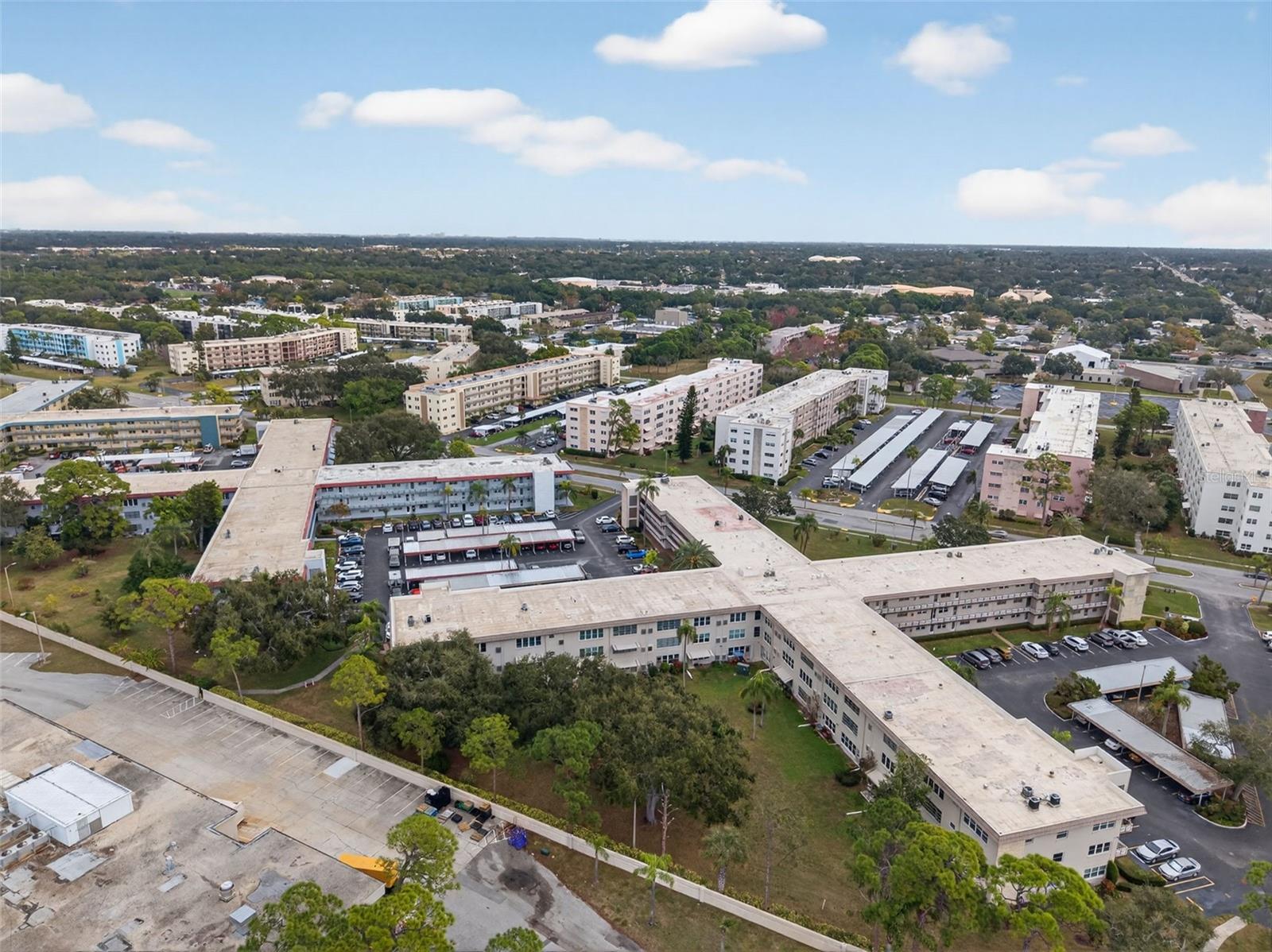 FIVE TOWNS OF ST PETE - Residential