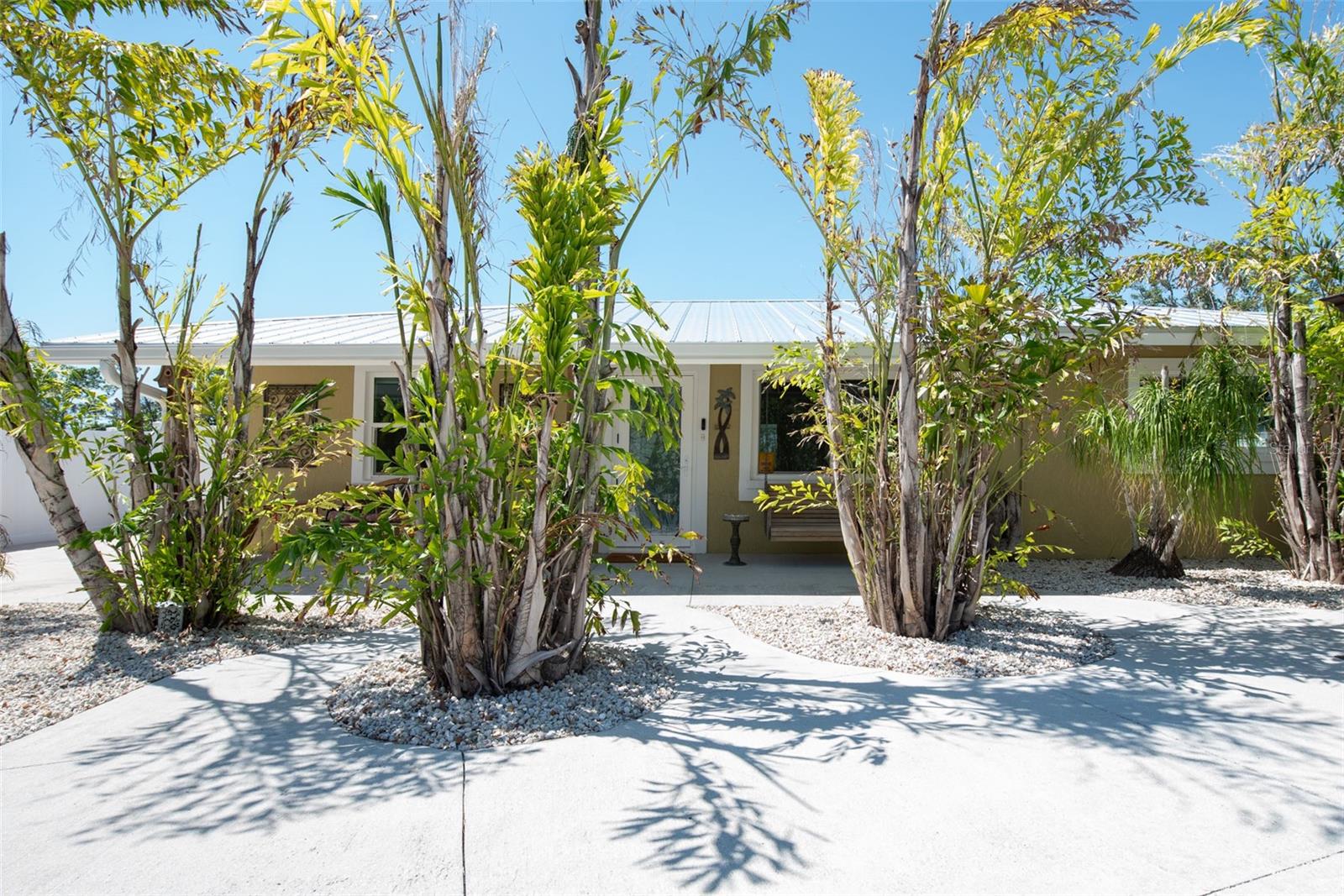 2060 OYSTER CREEK DRIVE