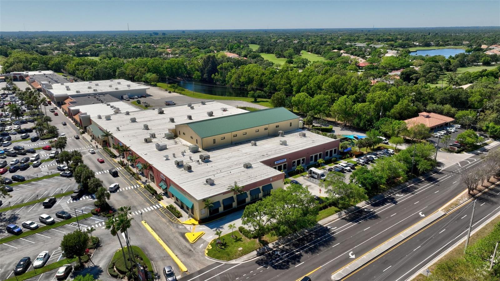 3202 SE FEDERAL HIGHWAY