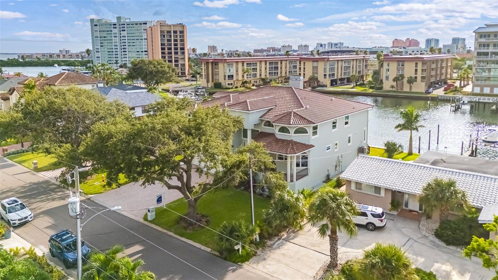 ISLAND ESTATES OF CLEARWATER - Residential