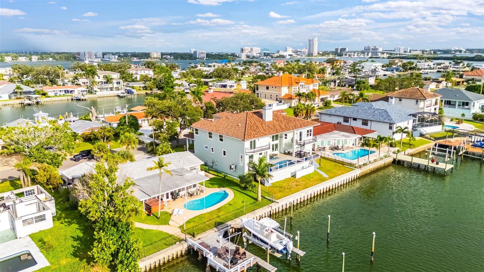 ISLAND ESTATES OF CLEARWATER - Residential