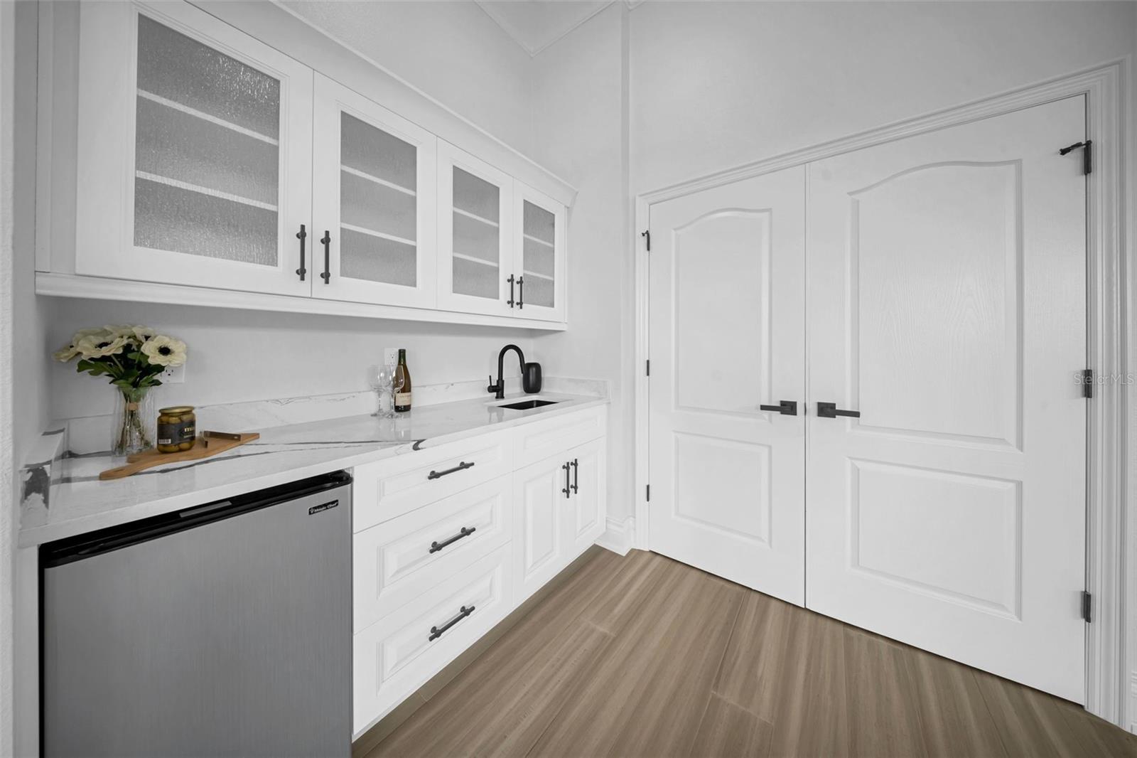 ISLAND ESTATES OF CLEARWATER - Residential