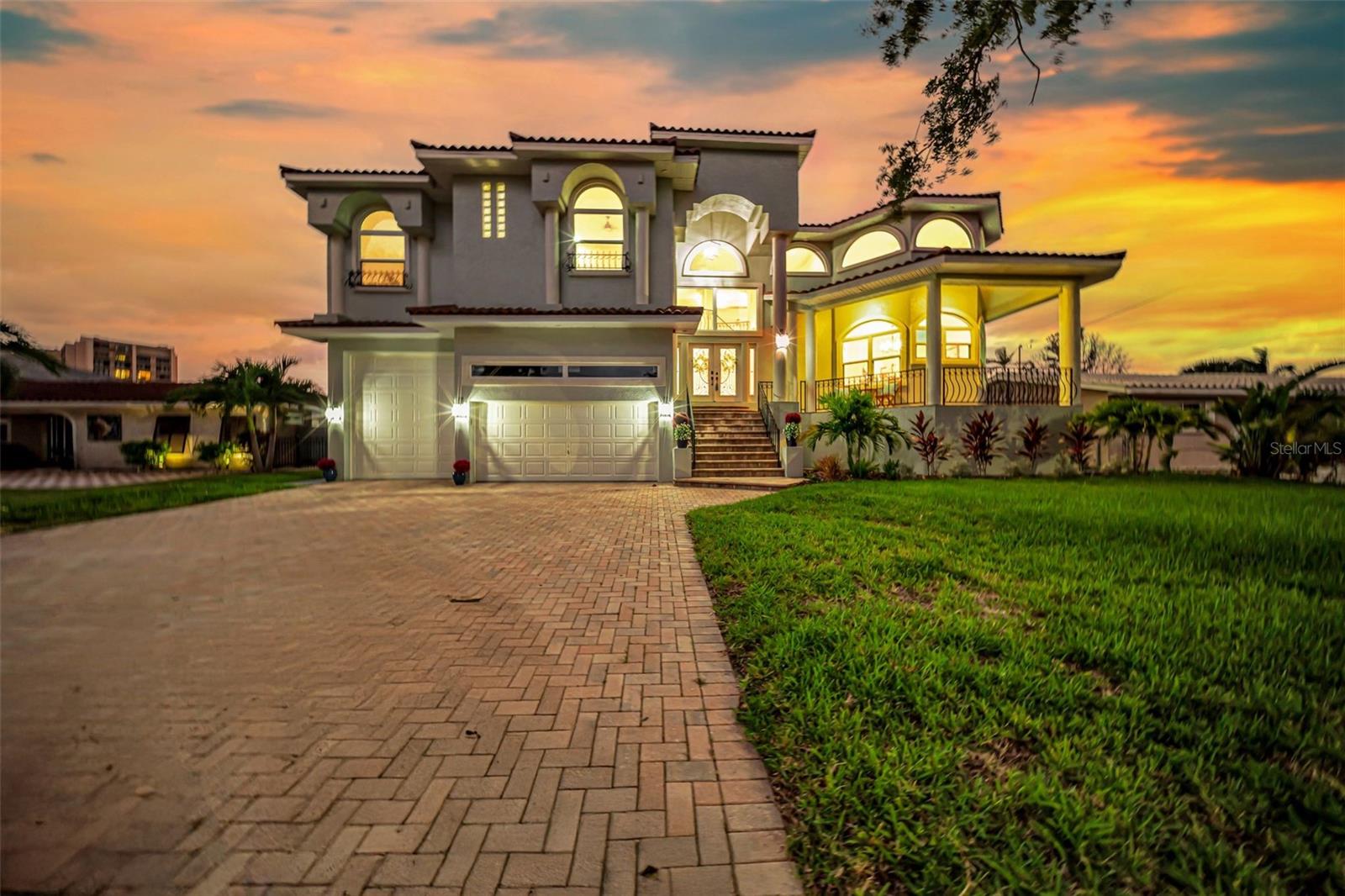 124 LEEWARD ISLAND
