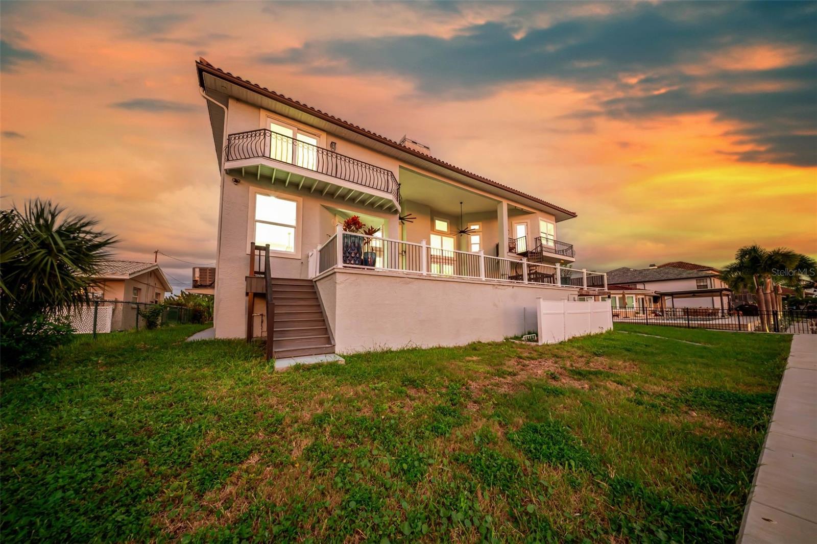 ISLAND ESTATES OF CLEARWATER - Residential