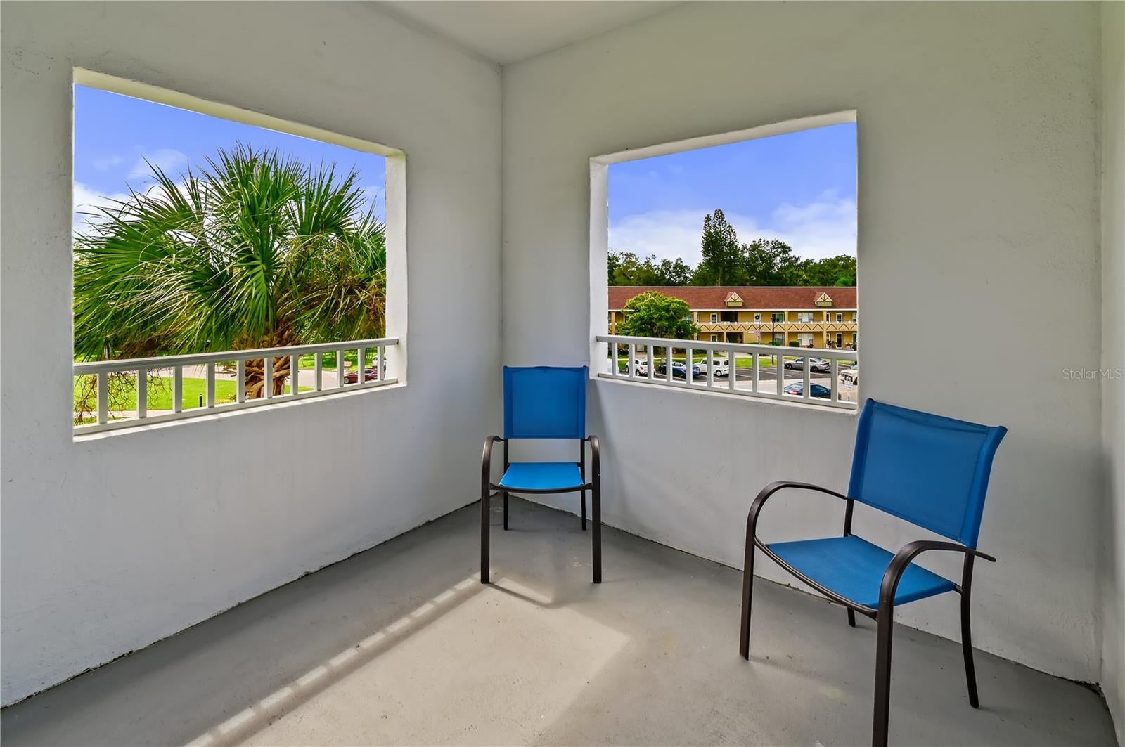 2001 WORLD PARKWAY BOULEVARD 59