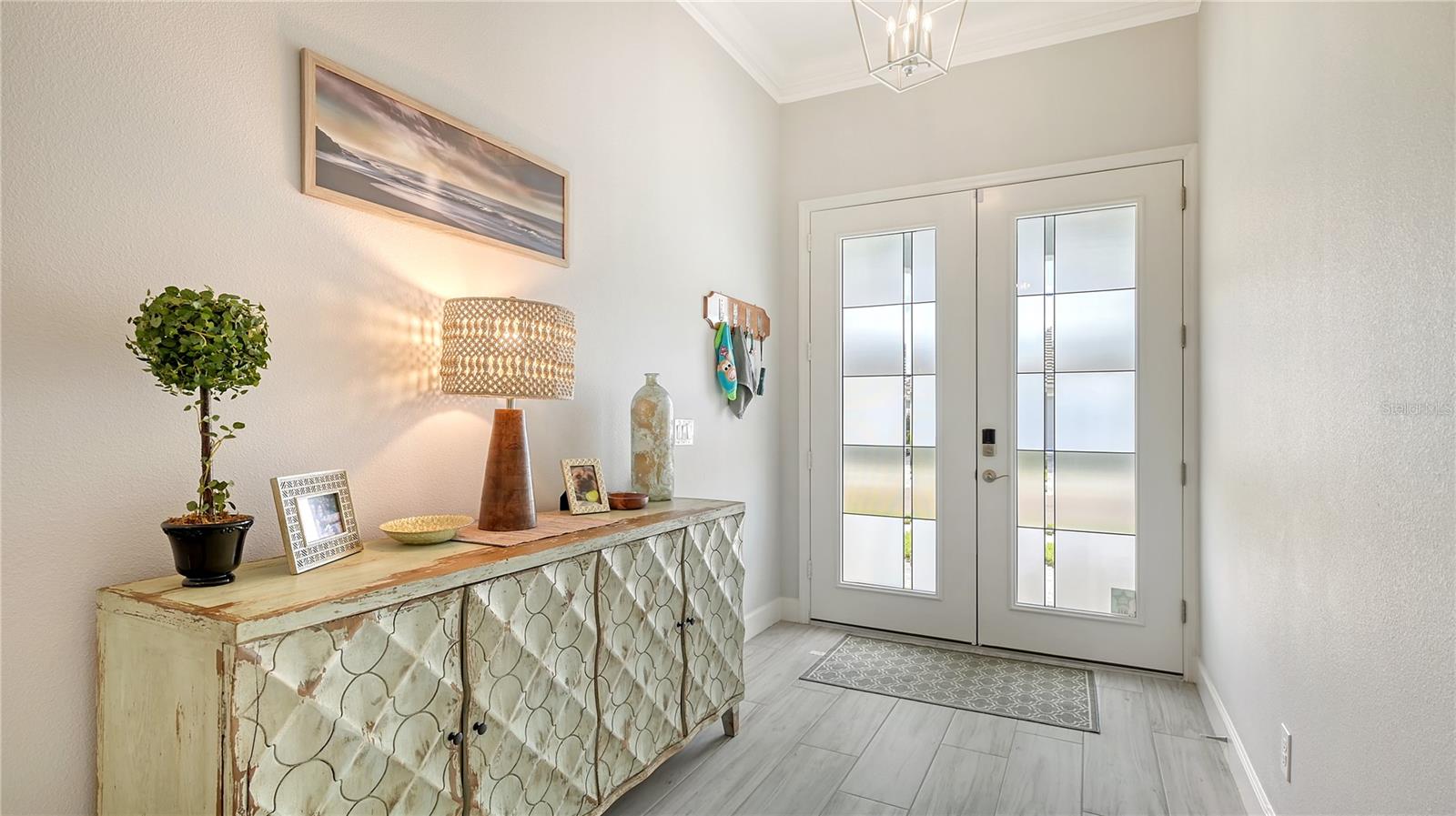 5252 WILLOW LAKE COURT