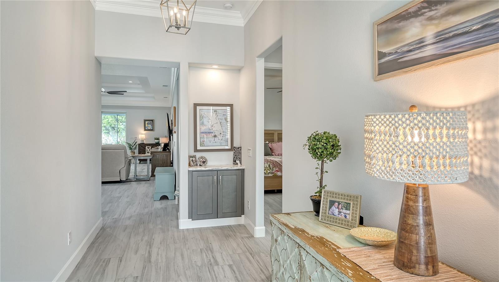 5252 WILLOW LAKE COURT