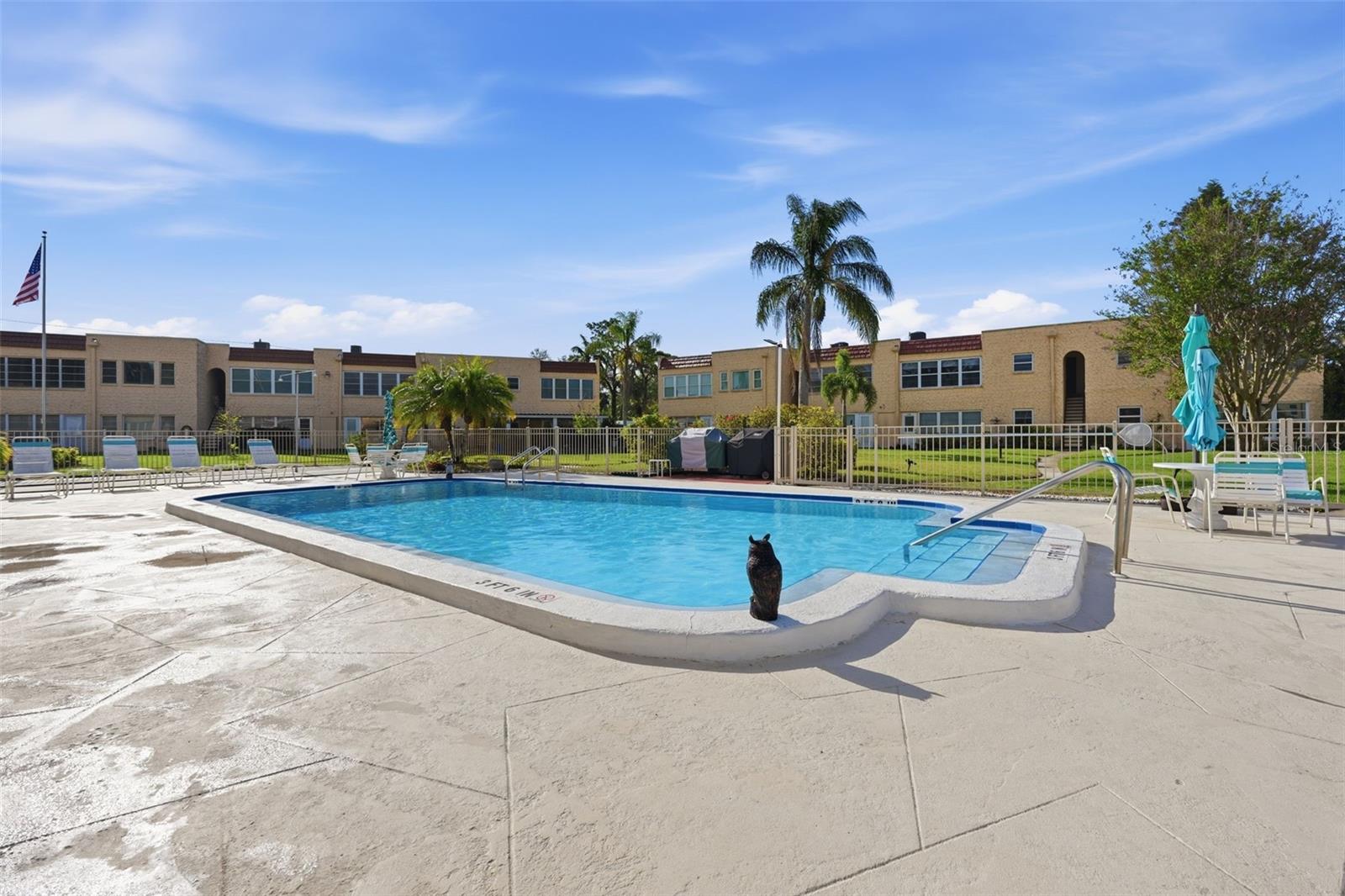 GARDENS THE CONDO - Residential