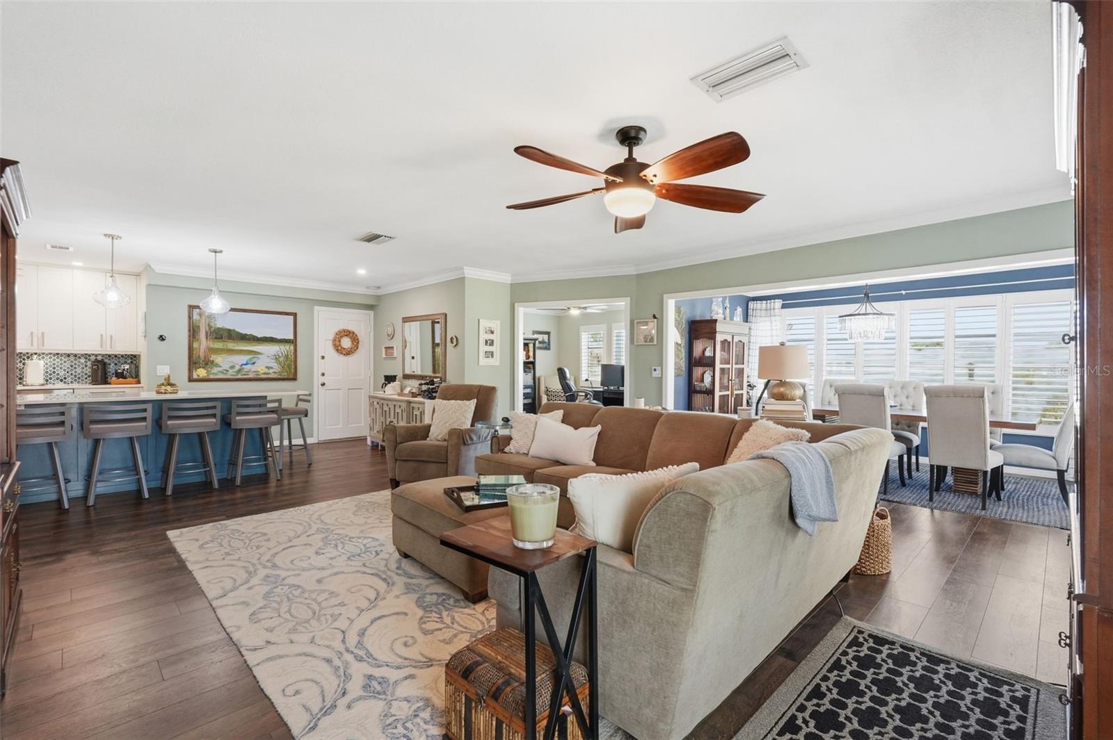 GARDENS THE CONDO - Residential