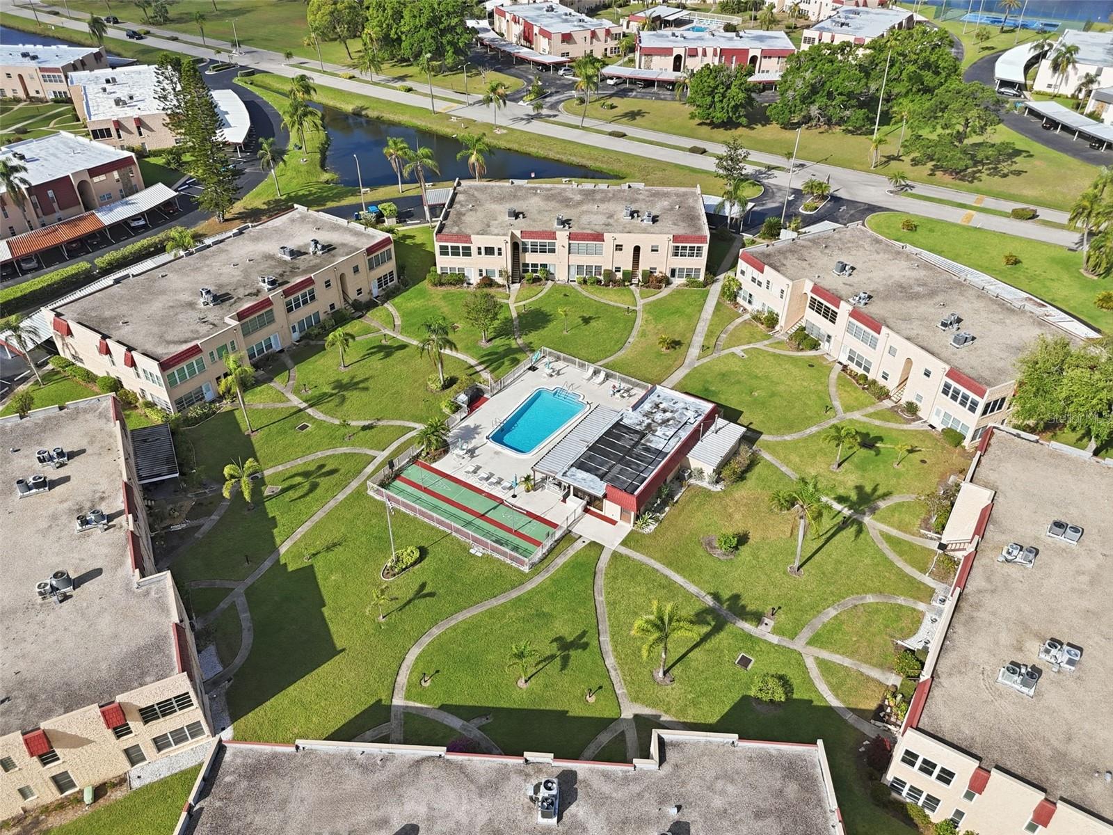 GARDENS THE CONDO - Residential