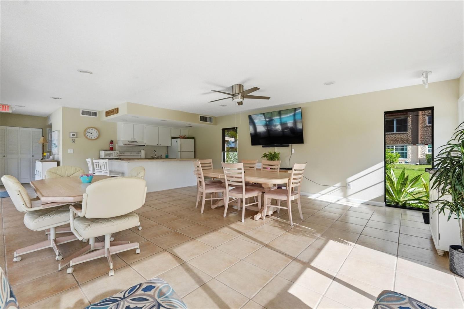 GARDENS THE CONDO - Residential