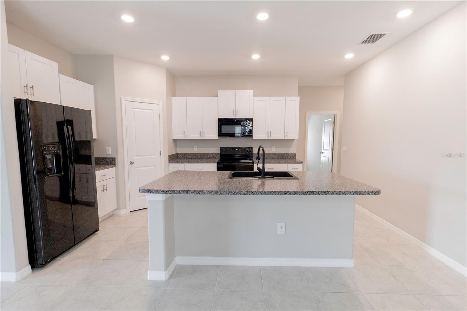 CYPRESS CRK PH 3 & 4 PRCL J - Residential