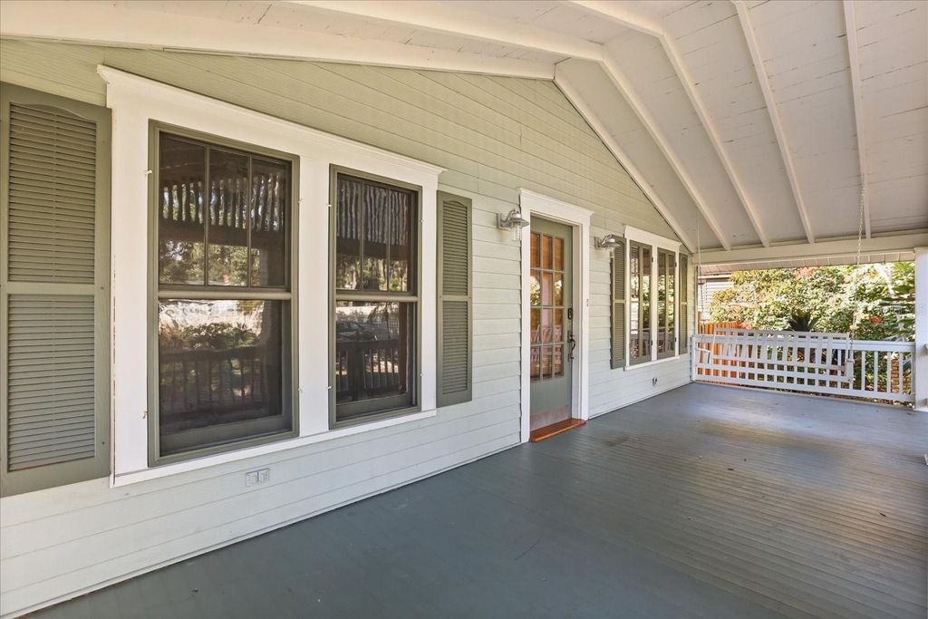 Photo of 1804 Curry Ford Road, Orlando, FL 32806 (MLS # O6369480)