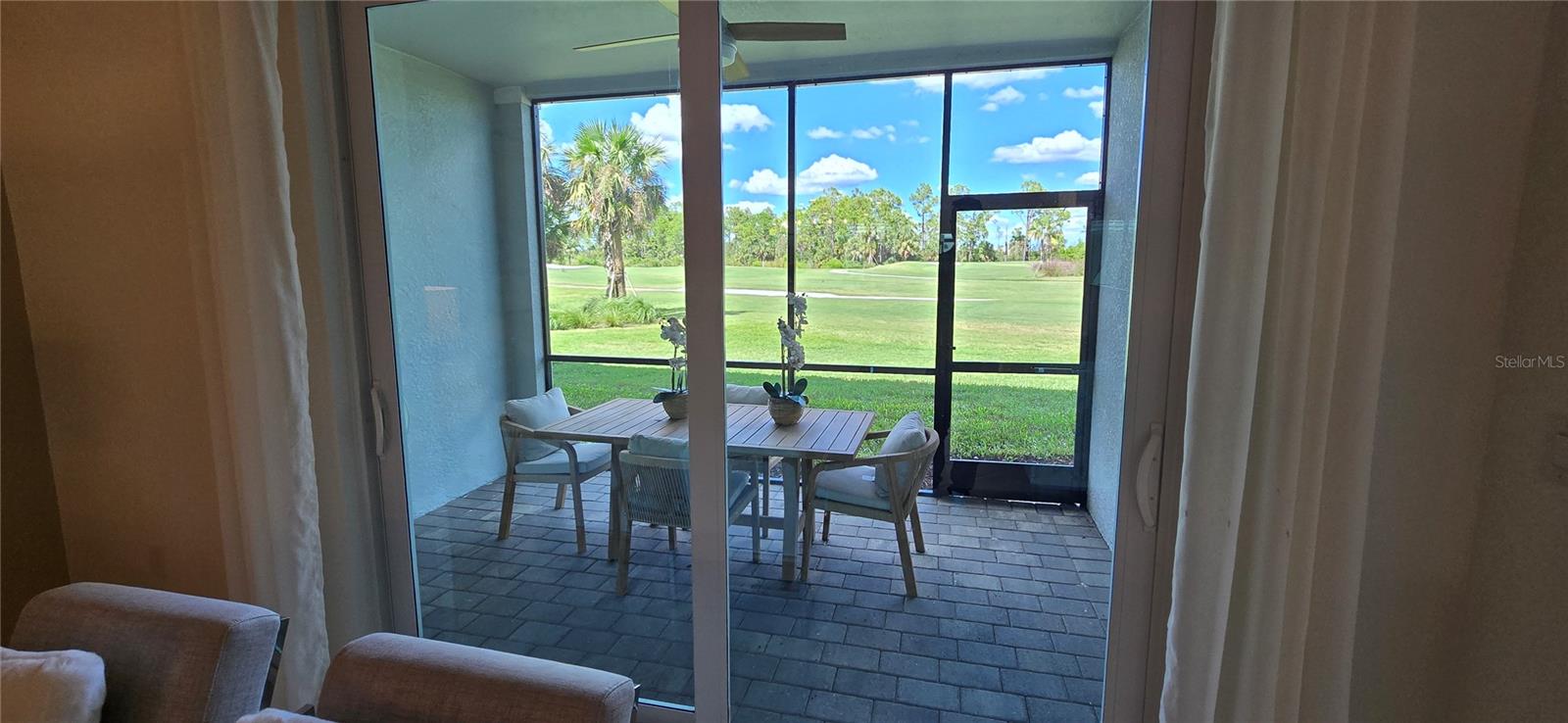 VERANDA I/WELLEN PARK PH I BLDG - Residential