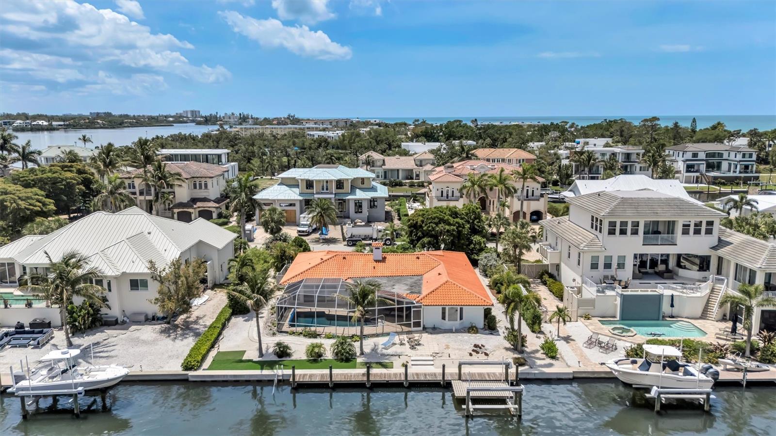 LONGBOAT KEY ESTATES - Residential