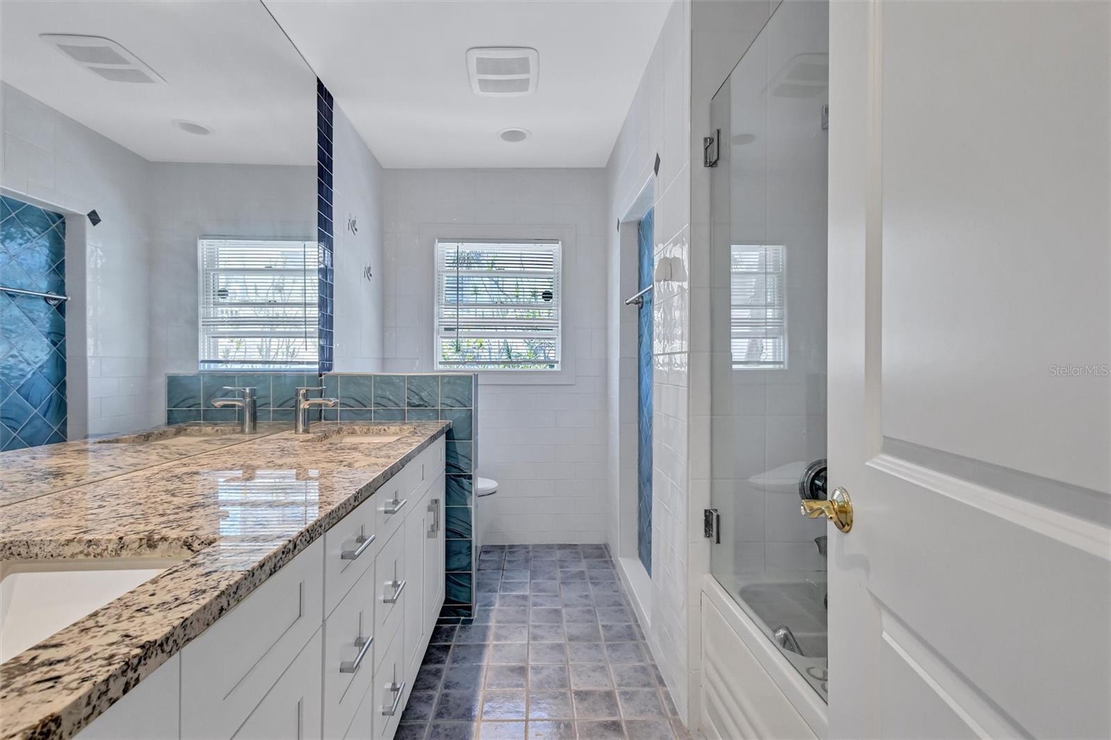 LONGBOAT KEY ESTATES - Residential