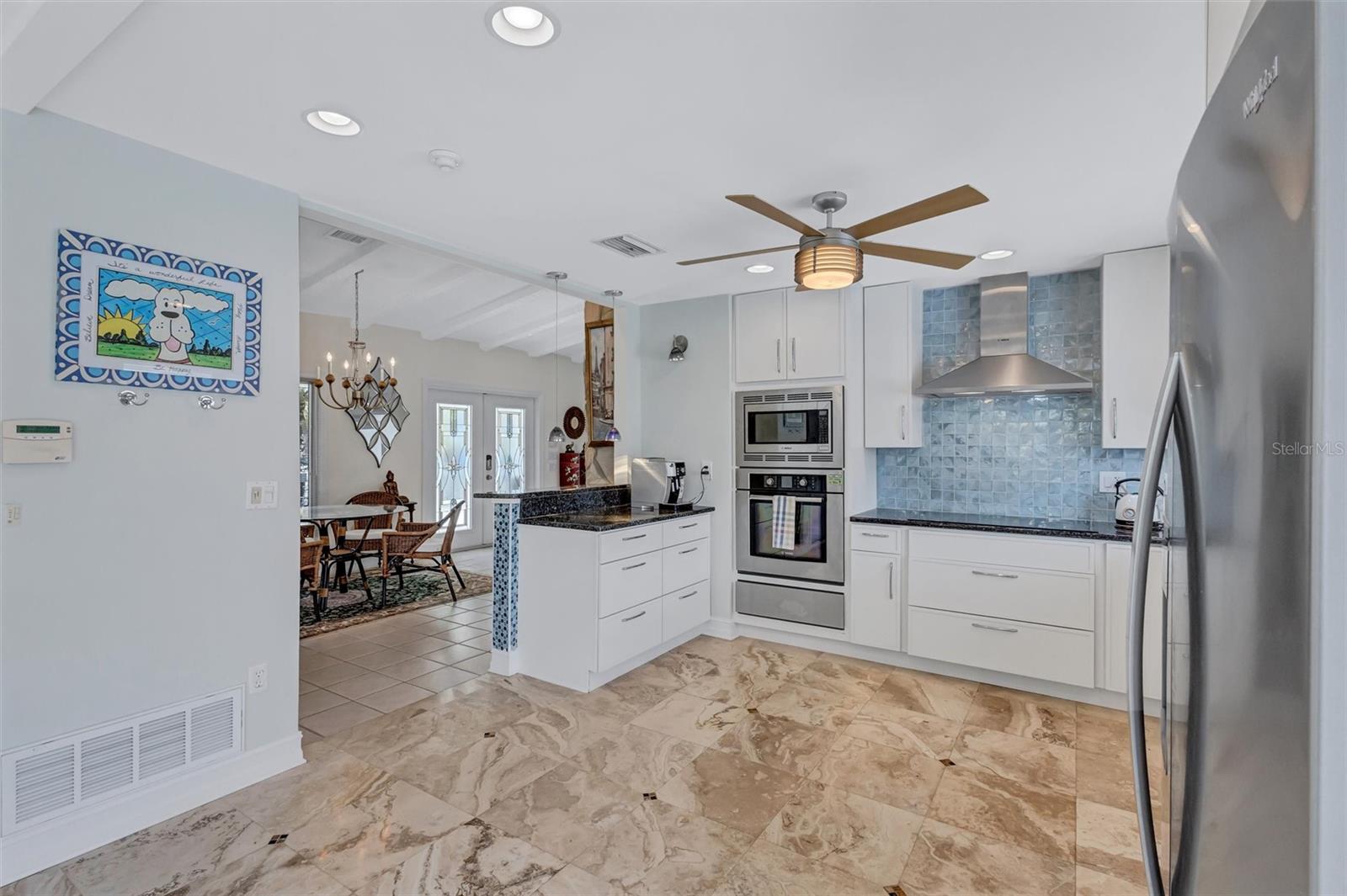 LONGBOAT KEY ESTATES - Residential