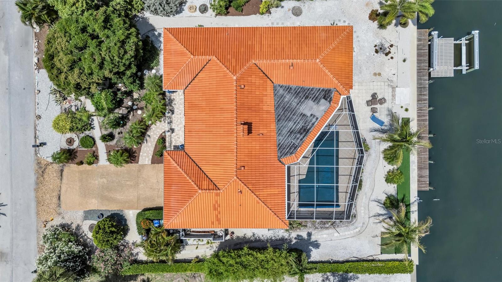LONGBOAT KEY ESTATES - Residential