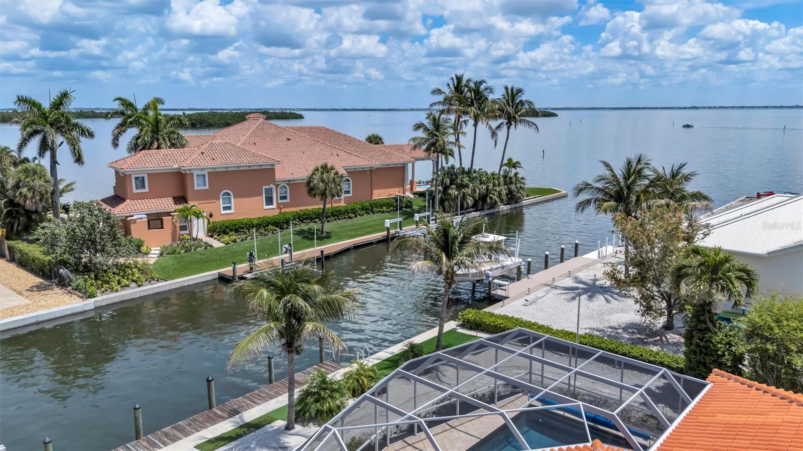LONGBOAT KEY ESTATES - Residential