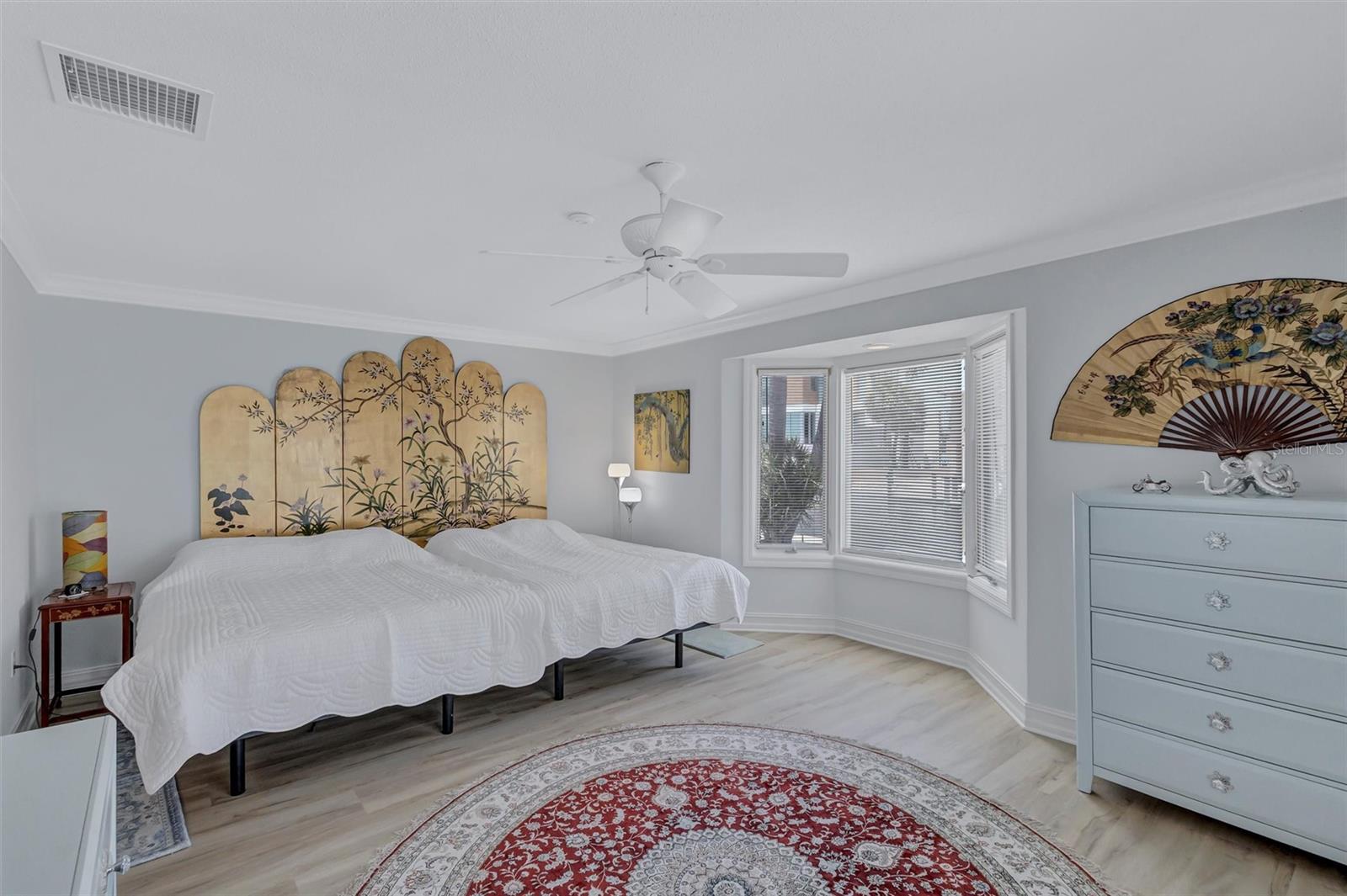 LONGBOAT KEY ESTATES - Residential