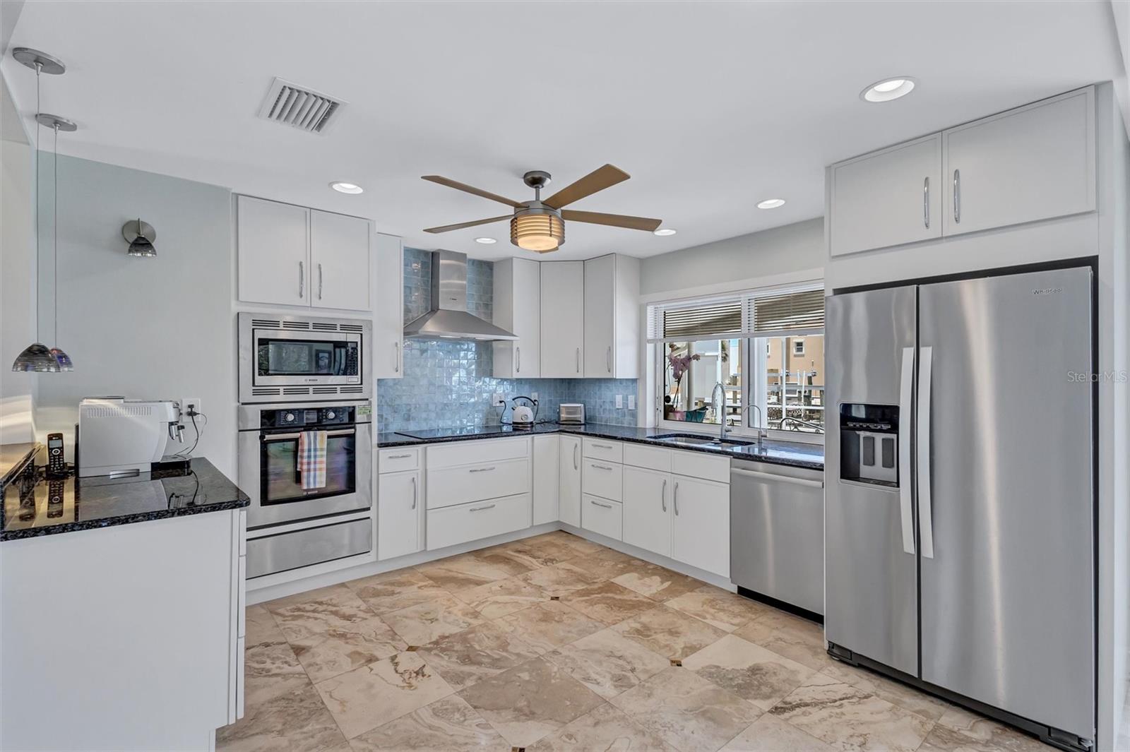 LONGBOAT KEY ESTATES - Residential