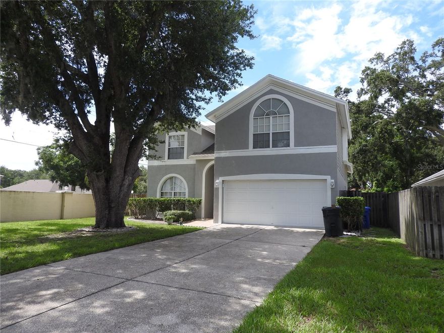 LOCATION LOCATION LOCATION. LARGE FAMILY HOME WITH ROOM FOR EVERYTHING AND EVERYONE. CLOSE TO SCHOOLS AND ALL YOUR SHOPPING NEEDS.
