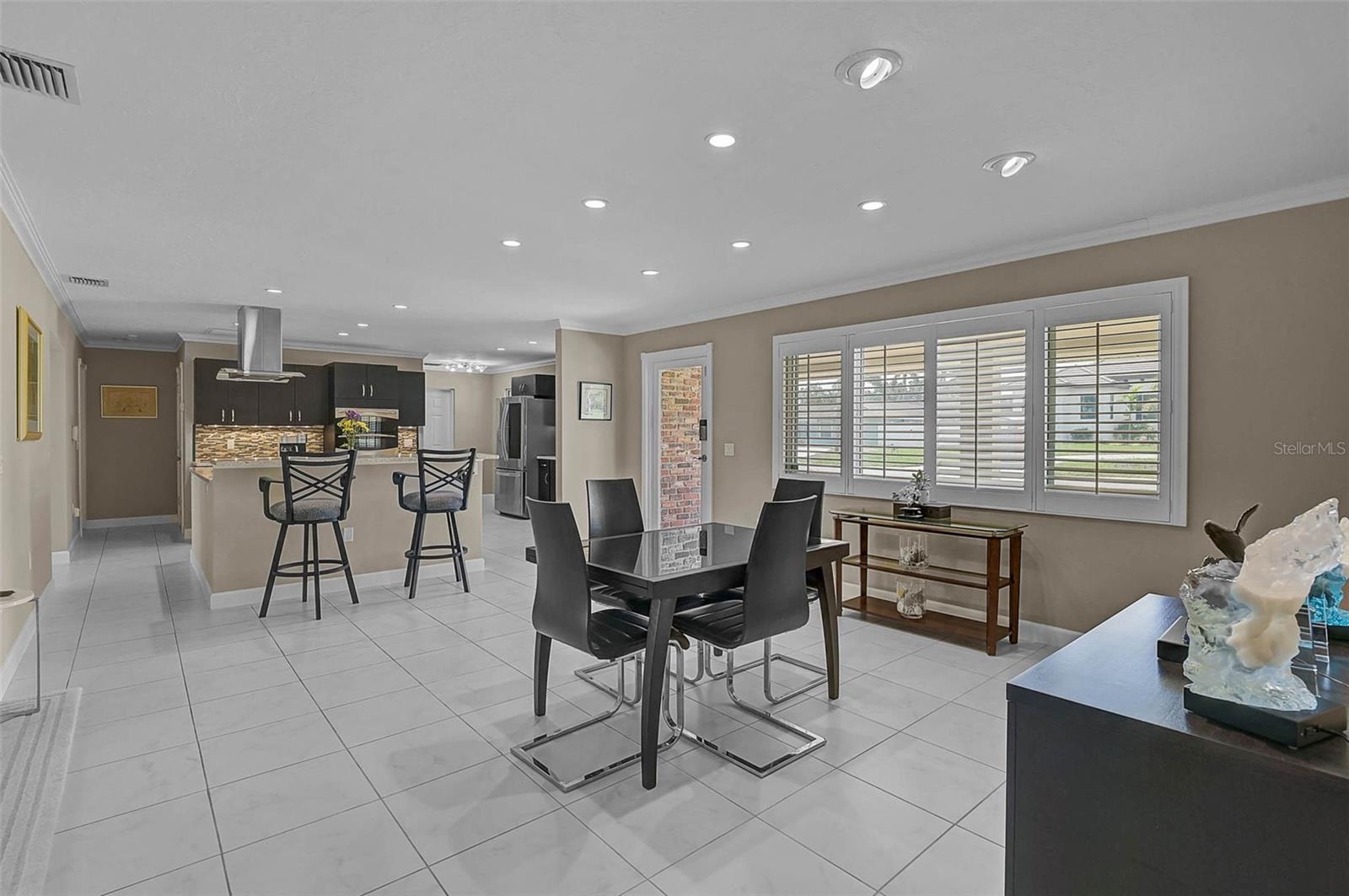 7118 WESTMORELAND DRIVE