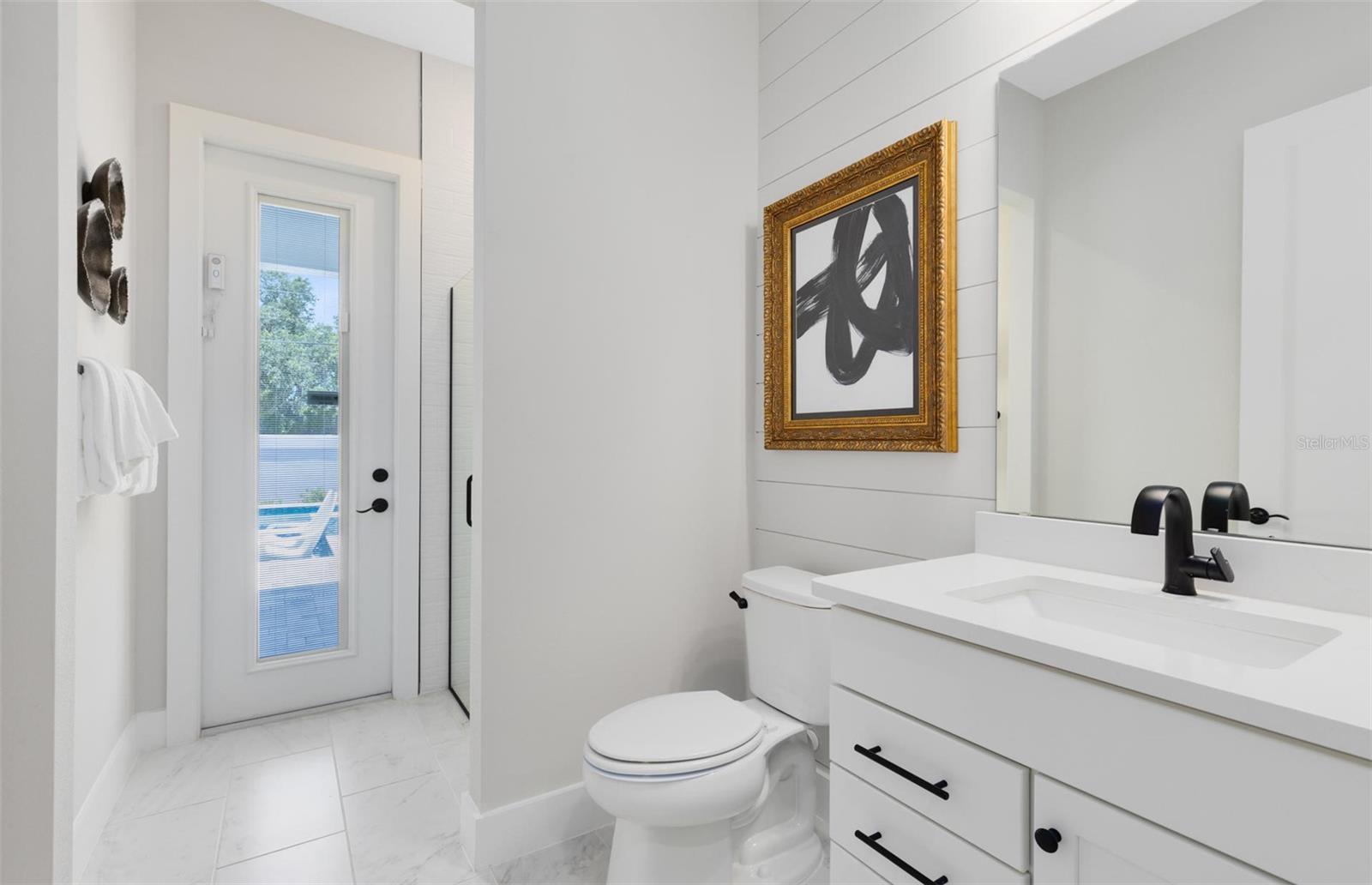 ESTATES AT NONA SOUND - Residential