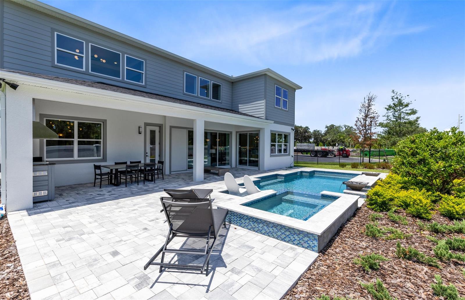 ESTATES AT NONA SOUND - Residential