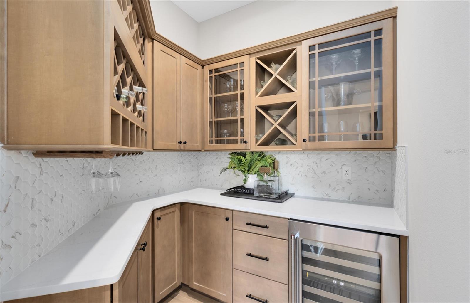 ESTATES AT NONA SOUND - Residential