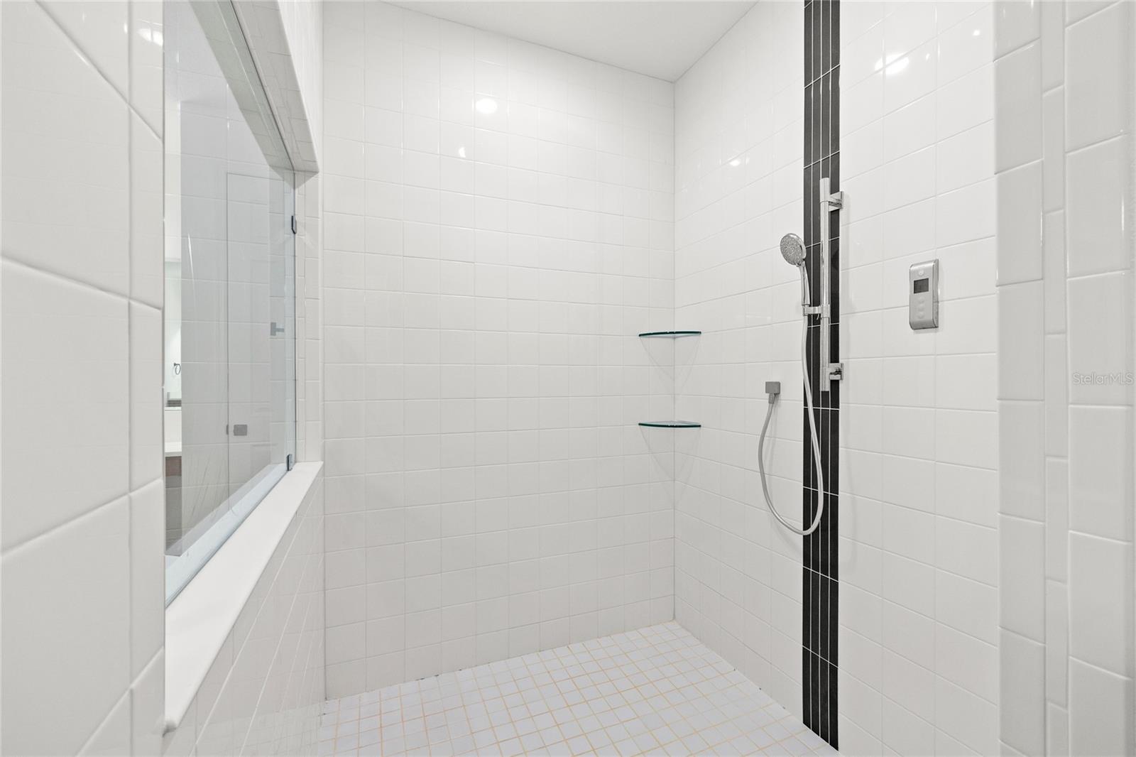 RIDGEVIEW PH 2 - Residential