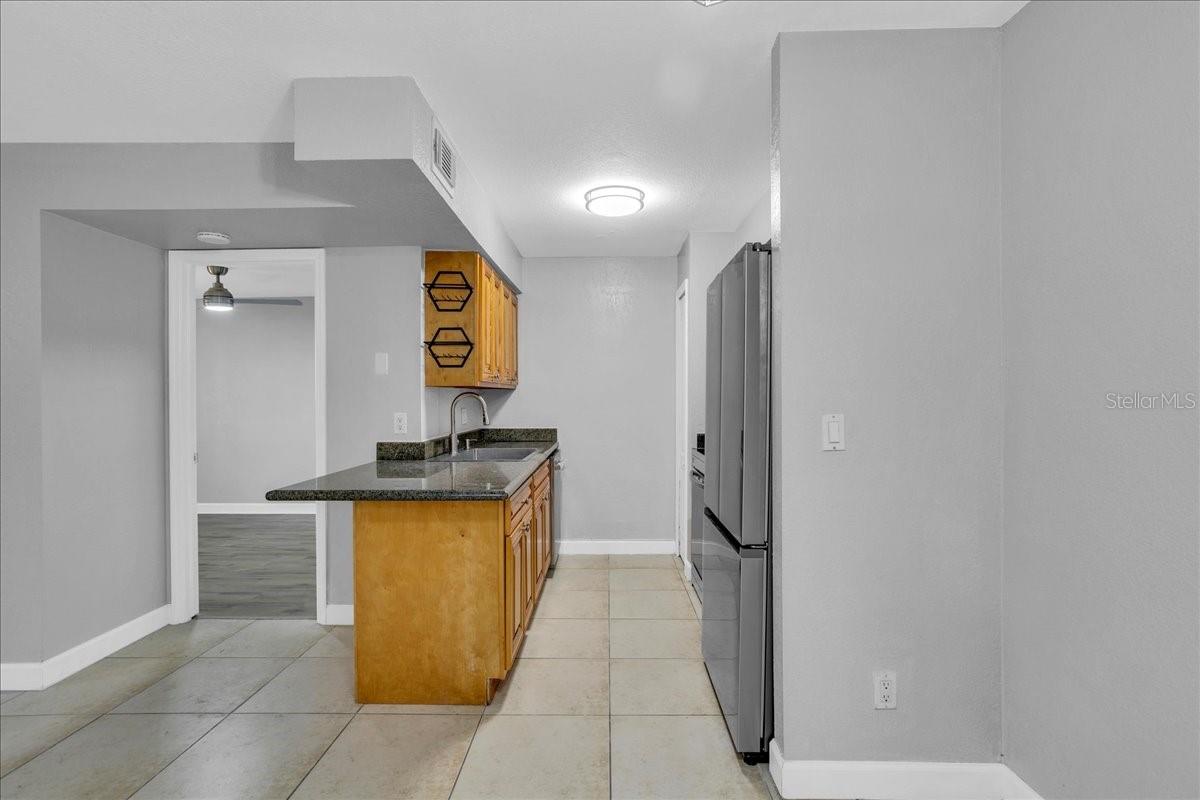 THE HAMPTONS AT BRANDON A CONDO - Residential