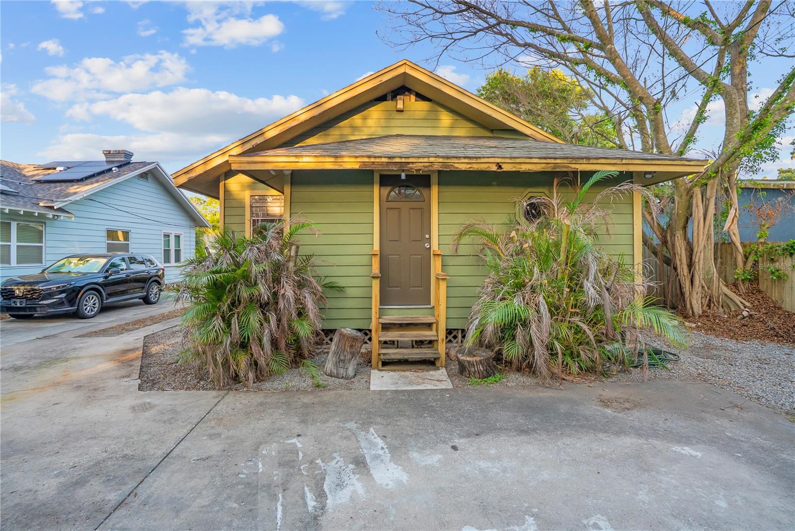 HILLCREST HEIGHTS 2ND ADD - Residential Income
