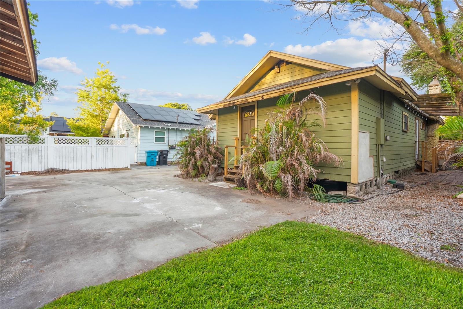 HILLCREST HEIGHTS 2ND ADD - Residential Income