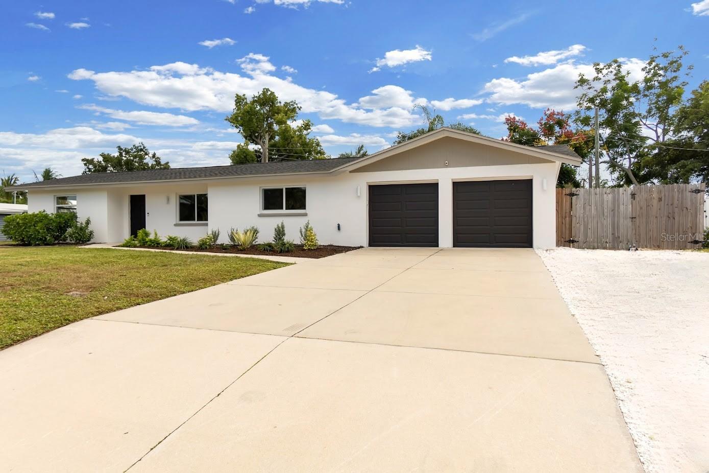PHILLIPPI GARDENS 14 - Residential