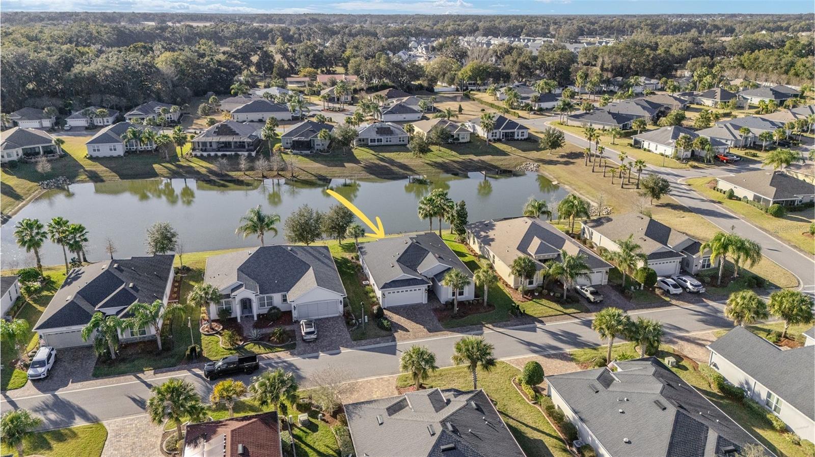 LAKESIDE LANDINGS - THE ENCLAVE - Residential