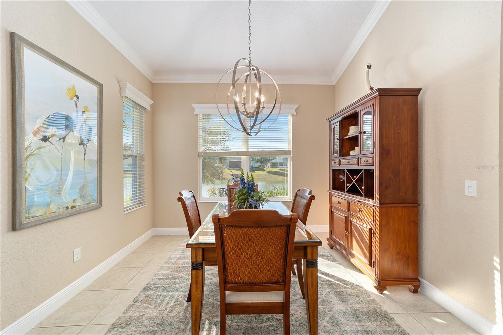 LAKESIDE LANDINGS - THE ENCLAVE - Residential