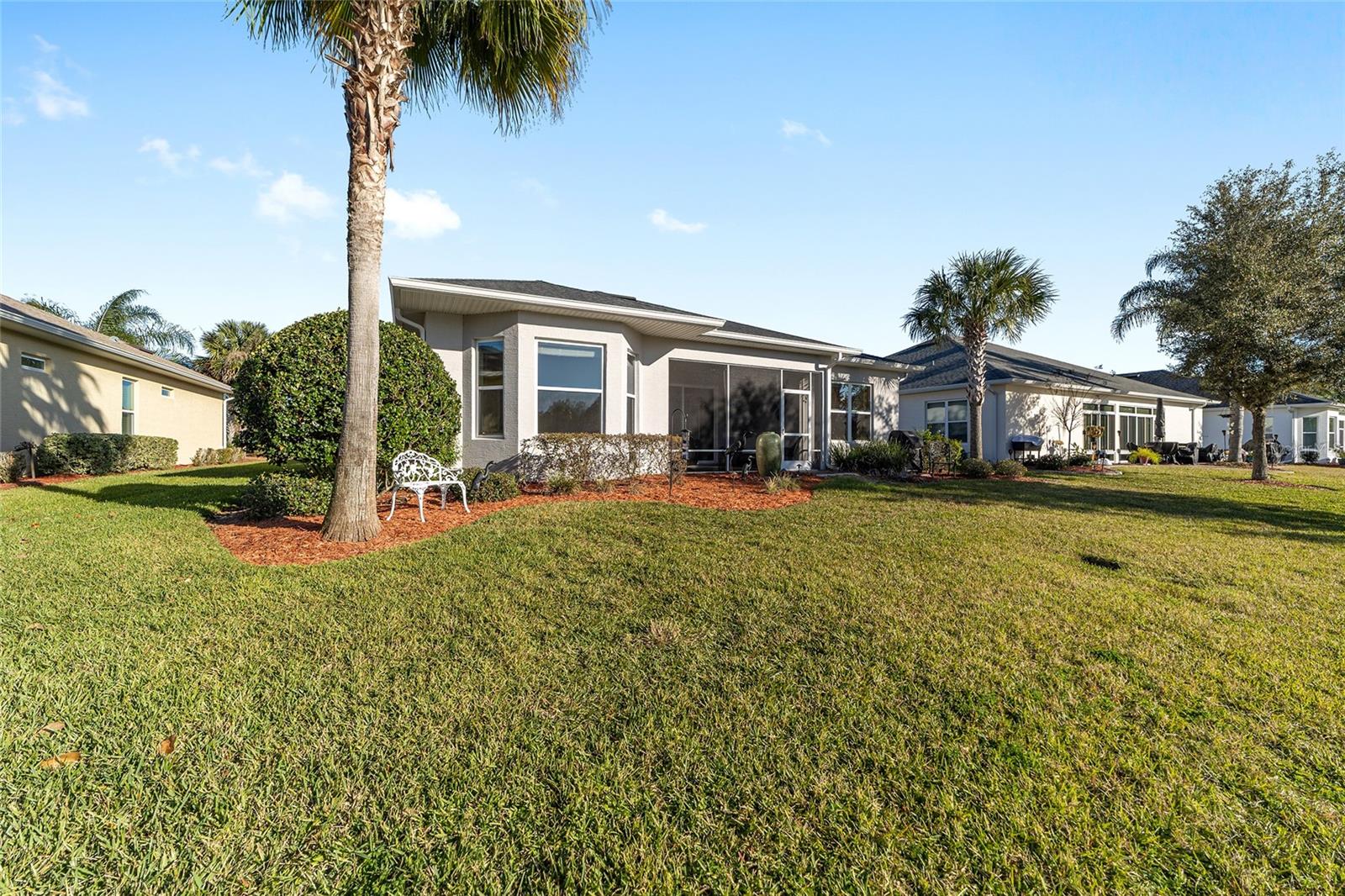 LAKESIDE LANDINGS - THE ENCLAVE - Residential