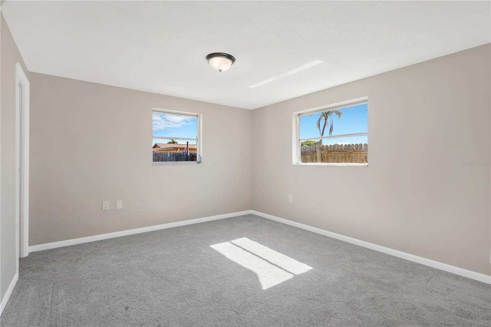 HOLIDAY LAKE ESTATES - Residential