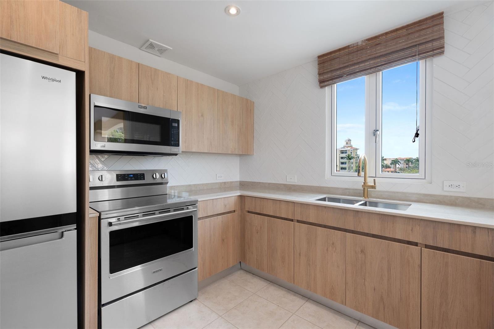 THE MARBELLA CLUB II 425 - Residential