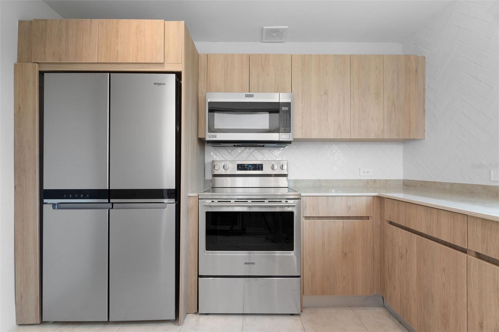 THE MARBELLA CLUB II 425 - Residential