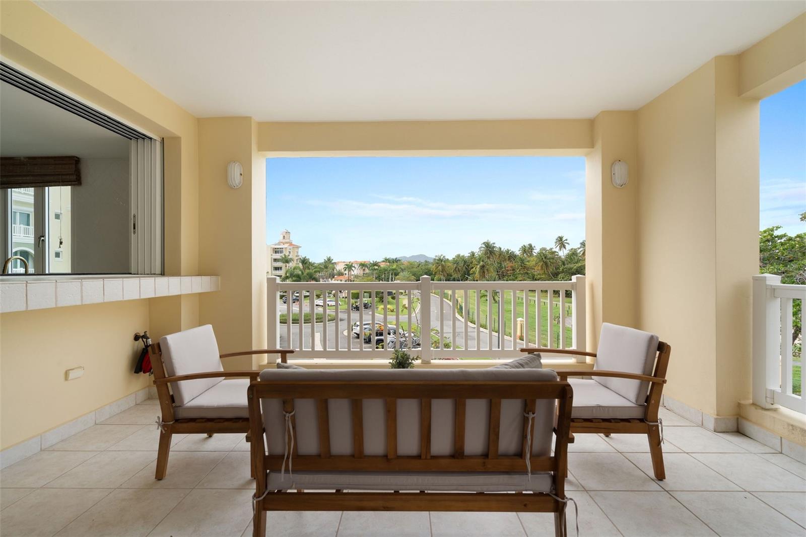 THE MARBELLA CLUB II 425 - Residential