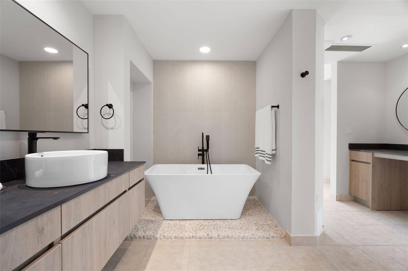 THE MARBELLA CLUB II 425 - Residential