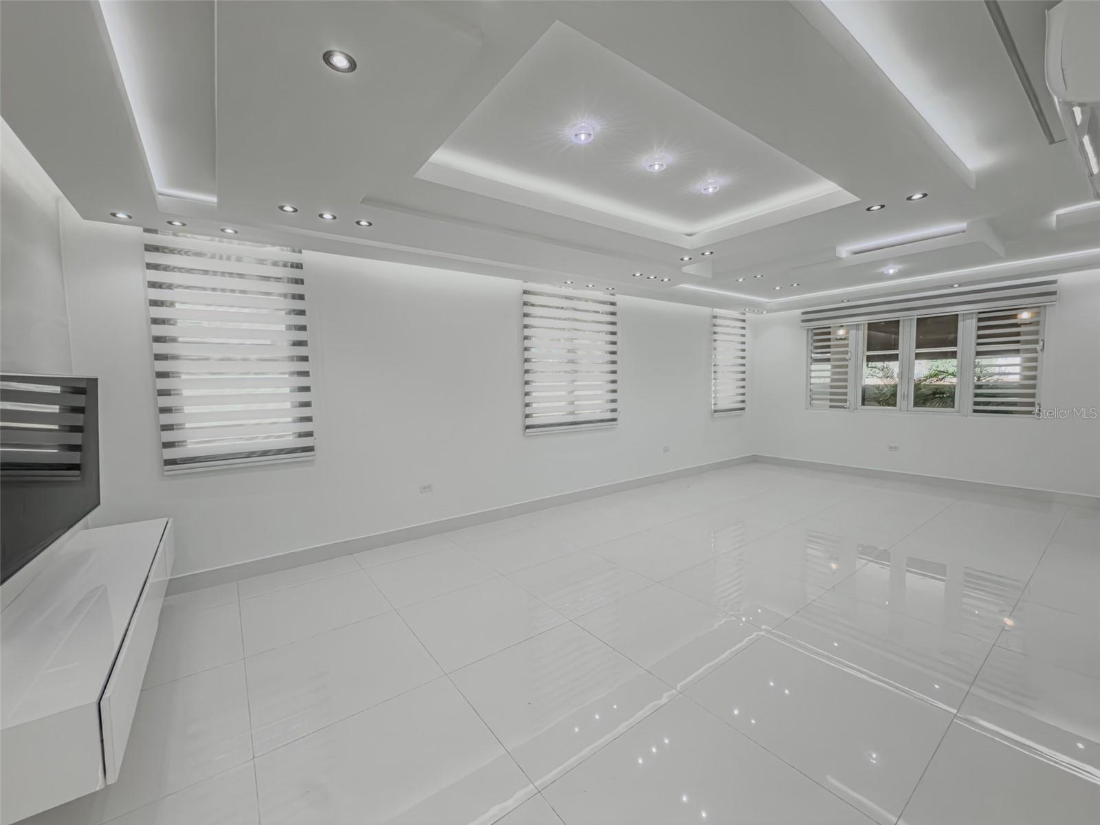 PASEO LOS CORALES 2 - Residential